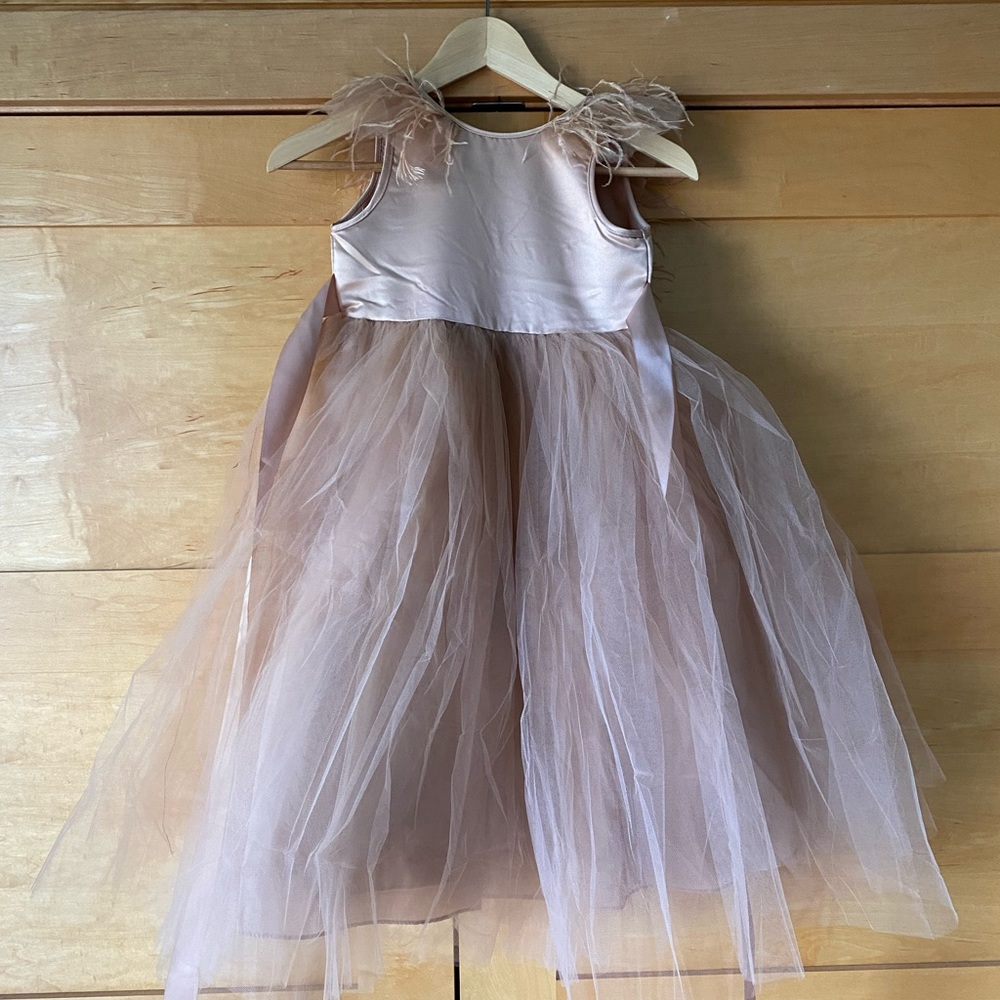 BRAND NEW FLOWER GIRL DRESS.